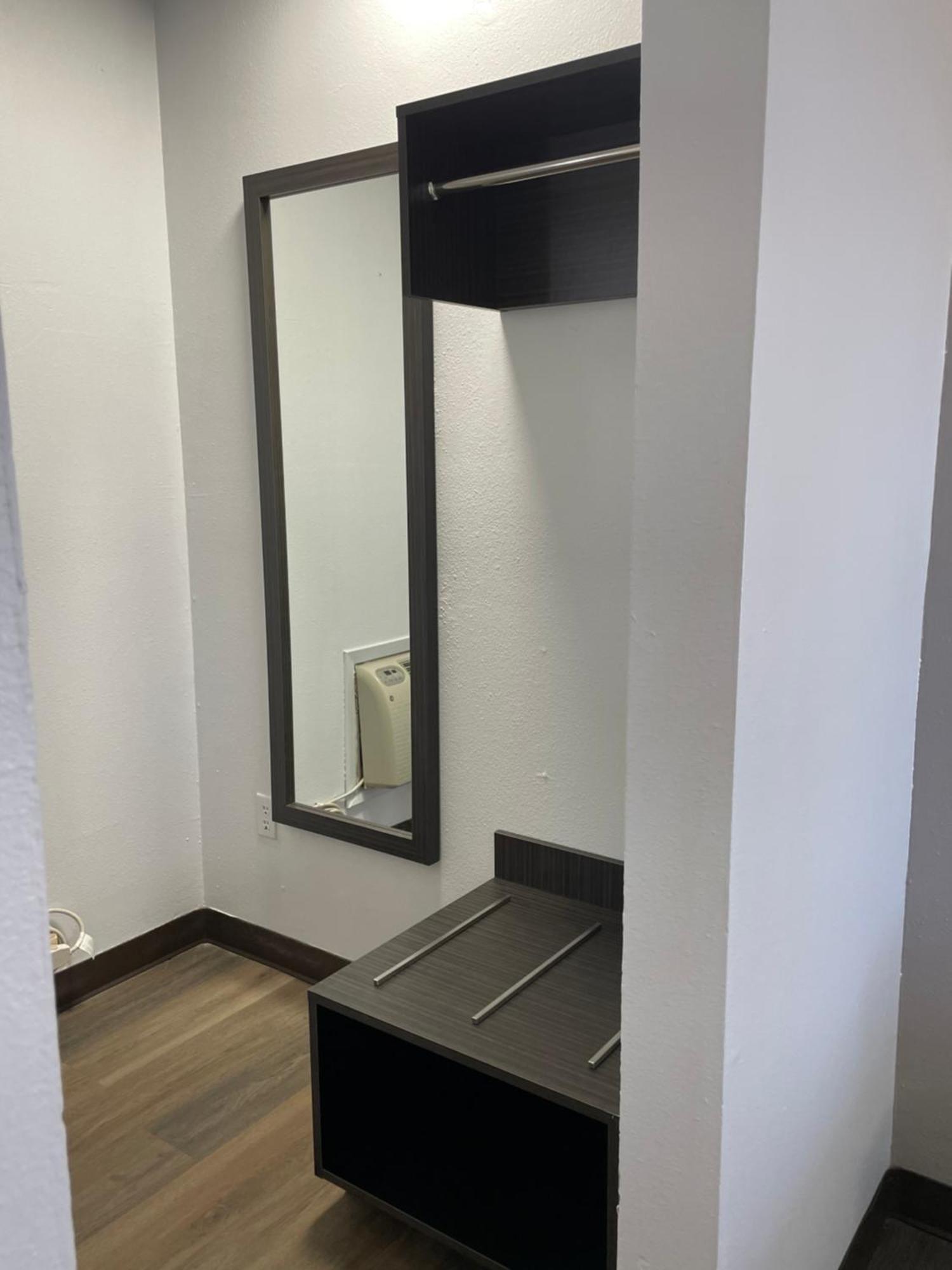 Motel 6 Artesia, Nm Buitenkant foto